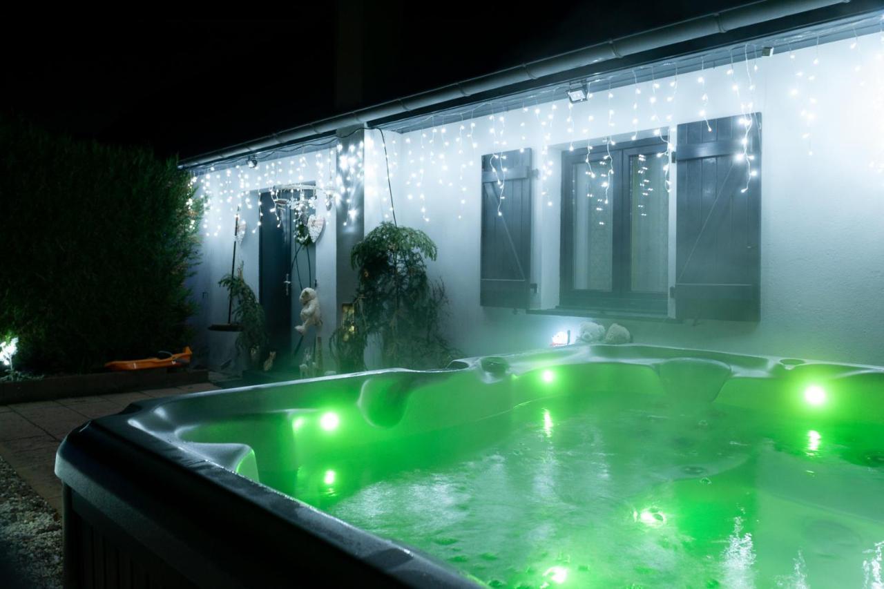 The Primeveres Home - Spa サント・マリー・オー・ミーヌ エクステリア 写真
